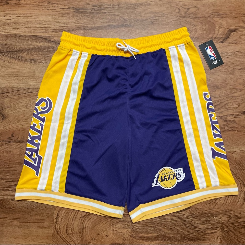 NBA Los Angeles Lakers UNK Basketball Shorts Men’s Size Large Kobe Shaq LeBron